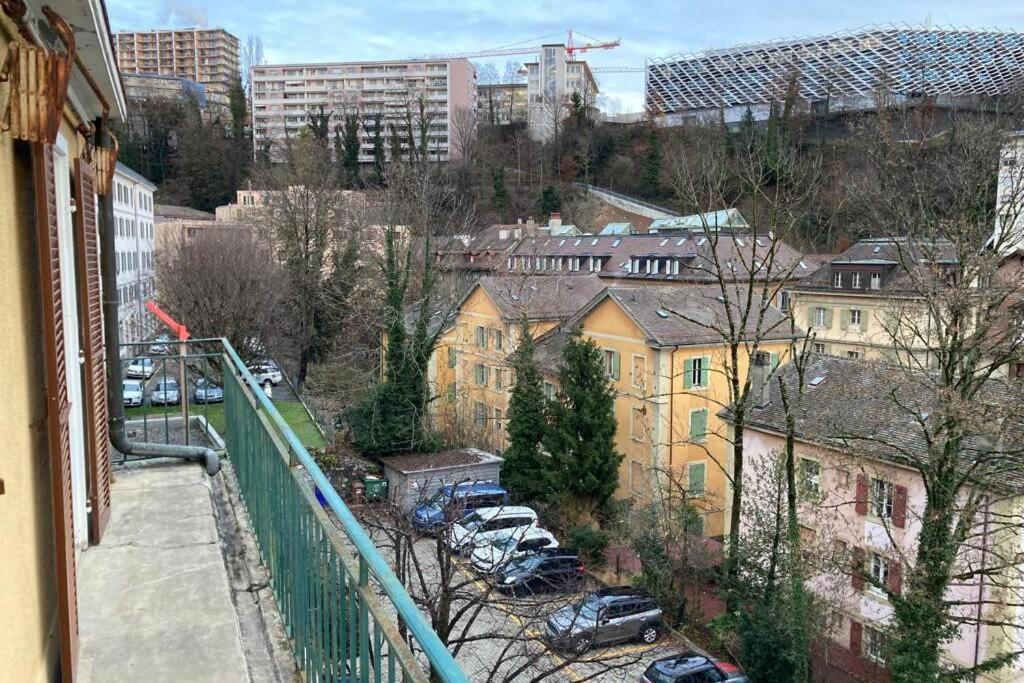 Joli 2 Pieces Dernier Etage, Centre Lausanne